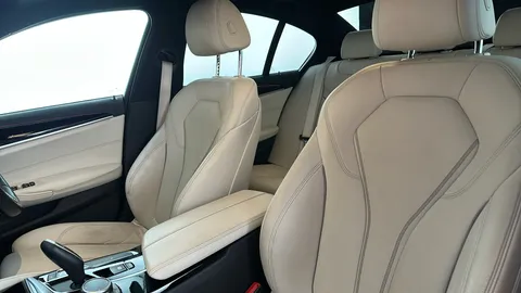 BMW 5 Series 520d M Sport Auto [Plus Pack]