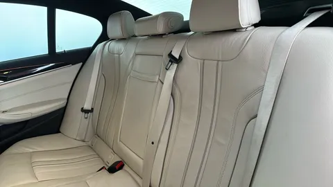 BMW 5 Series 520d M Sport Auto [Plus Pack]