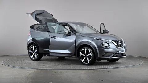 NISSAN JUKE 1.0 DiG-T 114 Tekna