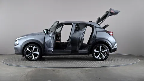 NISSAN JUKE 1.0 DiG-T 114 Tekna