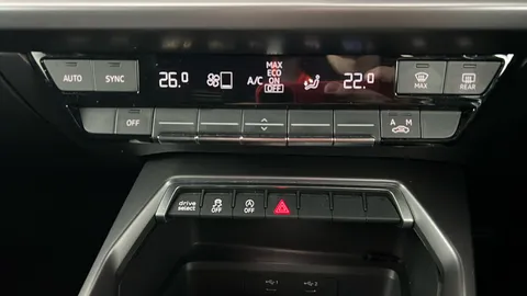 AUDI A3 35 TFSI S Line S Tronic