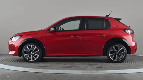 PEUGEOT 208 1.2 PureTech 100 GT