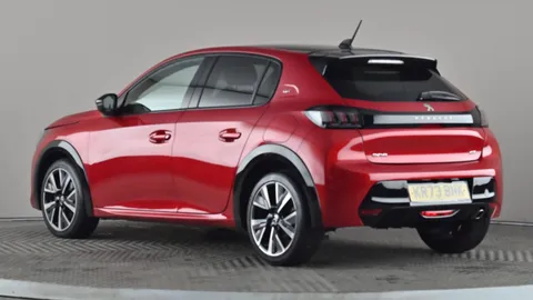 PEUGEOT 208 1.2 PureTech 100 GT