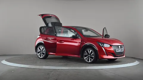 PEUGEOT 208 1.2 PureTech 100 GT