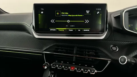 PEUGEOT 208 1.2 PureTech 100 GT