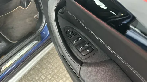 BMW X1 xDrive 20i [178] xLine Step Auto