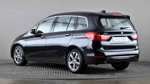 BMW 2 SERIES 220d xDrive Luxury Step Auto