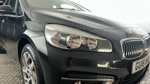 BMW 2 SERIES 220d xDrive Luxury Step Auto