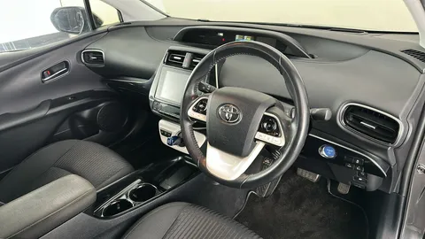 TOYOTA PRIUS 1.8 VVTi Plug-in Business Edition Plus CVT