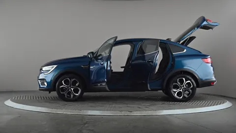 RENAULT ARKANA 1.6 E-TECH Hybrid 145 S Edition Auto