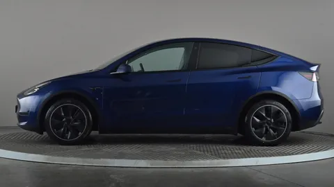 TESLA MODEL Y Long Range AWD Auto
