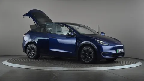 TESLA MODEL Y Long Range AWD Auto
