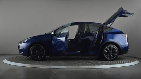 TESLA MODEL Y Long Range AWD Auto