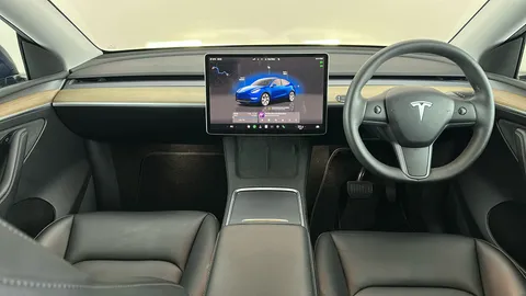 TESLA MODEL Y Long Range AWD Auto