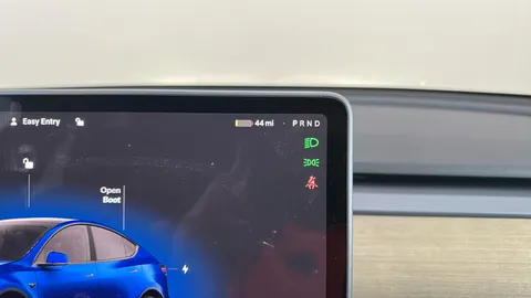 TESLA MODEL Y Long Range AWD Auto