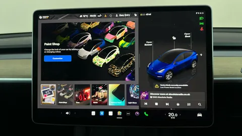 TESLA MODEL Y Long Range AWD Auto