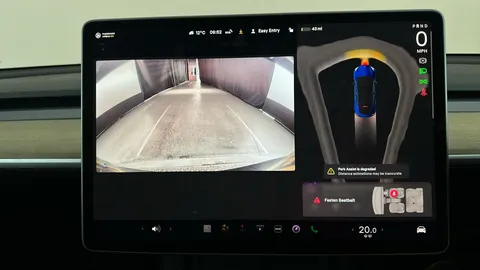 TESLA MODEL Y Long Range AWD Auto