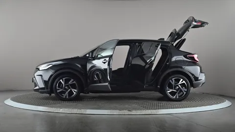 TOYOTA C-HR 1.8 Hybrid Design CVT