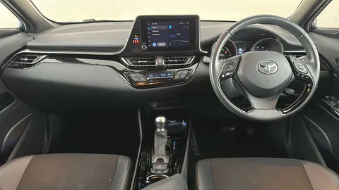 TOYOTA C-HR 1.8 Hybrid Design CVT