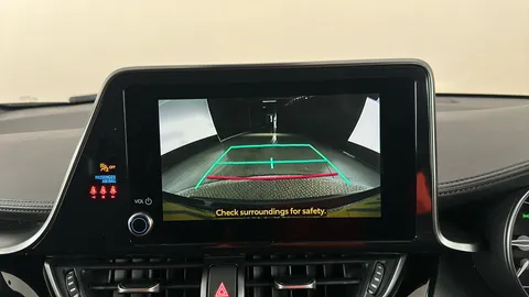 TOYOTA C-HR 1.8 Hybrid Design CVT