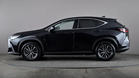 LEXUS NX 450h+ 2.5 E-CVT [Premium Pack]
