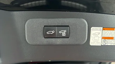 LEXUS NX 450h+ 2.5 E-CVT [Premium Pack]