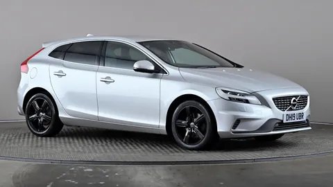 VOLVO V40 T3 [152] R DESIGN Edition