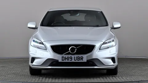 VOLVO V40 T3 [152] R DESIGN Edition