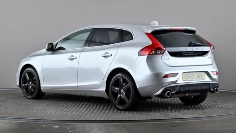 VOLVO V40 T3 [152] R DESIGN Edition
