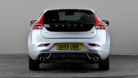 VOLVO V40 T3 [152] R DESIGN Edition