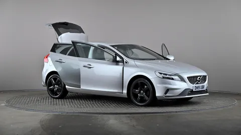 VOLVO V40 T3 [152] R DESIGN Edition
