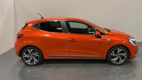 RENAULT CLIO 1.6 E-TECH Hybrid 140 RS Line Auto