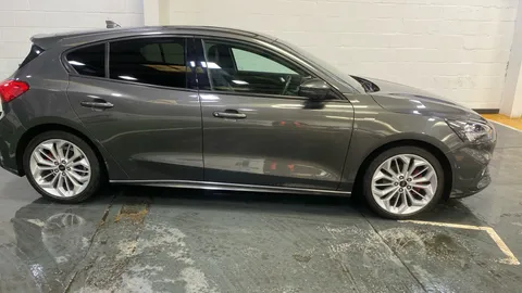 FORD FOCUS 1.0 EcoBoost Hybrid mHEV 155 ST-Line X Edition