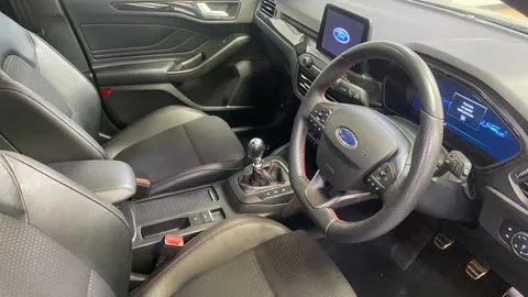 FORD FOCUS 1.0 EcoBoost Hybrid mHEV 155 ST-Line X Edition