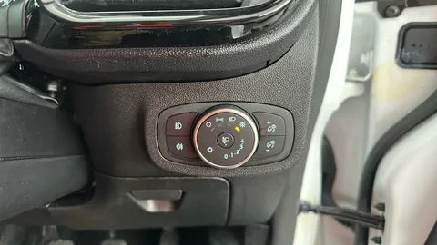 FORD FIESTA 1.0 EcoBoost Titanium