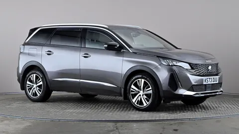 PEUGEOT 5008 1.2 PureTech Allure Premium+ EAT8