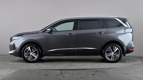 PEUGEOT 5008 1.2 PureTech Allure Premium+ EAT8