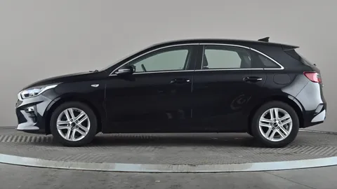 KIA CEED 1.0T GDi ISG 2