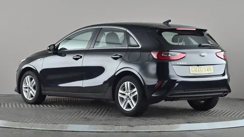 KIA CEED 1.0T GDi ISG 2