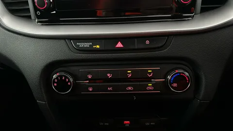 KIA CEED 1.0T GDi ISG 2