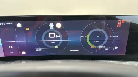 PEUGEOT 3008 1.2 Hybrid 136 GT e-DSC6