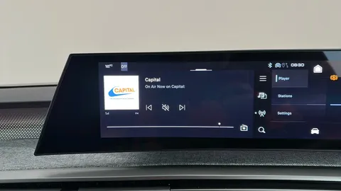 PEUGEOT 3008 1.2 Hybrid 136 GT e-DSC6