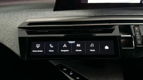 PEUGEOT 3008 1.2 Hybrid 136 GT e-DSC6