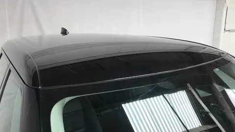 LAND ROVER RANGE ROVER EVOQUE 1.5 P300e SE Auto