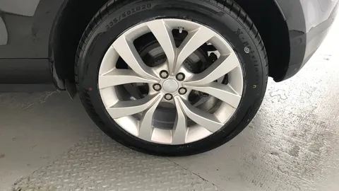 LAND ROVER RANGE ROVER EVOQUE 1.5 P300e SE Auto