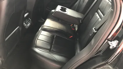 LAND ROVER RANGE ROVER EVOQUE 1.5 P300e SE Auto