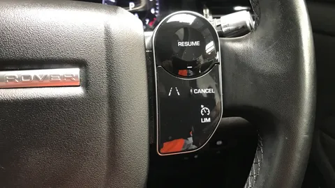 LAND ROVER RANGE ROVER EVOQUE 1.5 P300e SE Auto