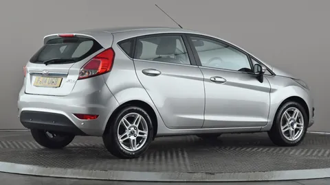 FORD FIESTA 1.6 Zetec Powershift
