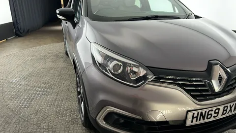 RENAULT CAPTUR 0.9 TCE 90 Iconic