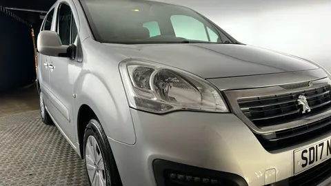 PEUGEOT PARTNER TEPEE 1.6 BlueHDi 100 Allure ETG